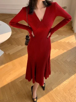Elegant V-Neck Pleated Dress