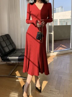Elegant V-Neck Pleated Dress