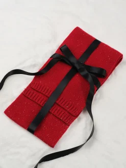 Elegant Wool Scarf