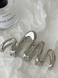 Essential Hair Claw