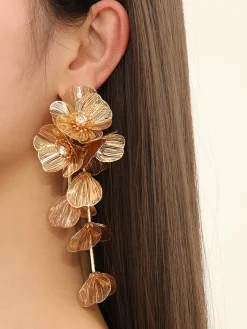 Floral Decor Fringed Earrings