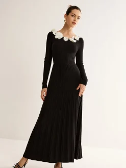 Floral Decor Pleated Sweater Dress