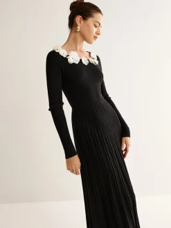 Floral Decor Pleated Sweater Dress