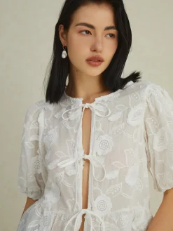 Floral Knotted Puff Sleeve Shirt