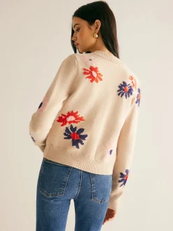 Floral Pattern Breasted Soft Cardigan