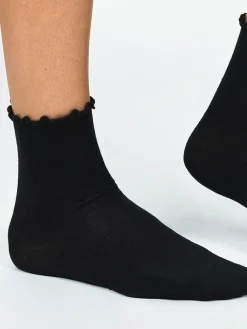 Frilled Hem Socks