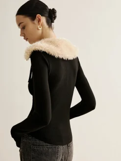 Fuzzy Collar Belt-Design Zipper Blouse