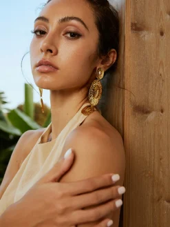 Golden Cascade Textured Earrings