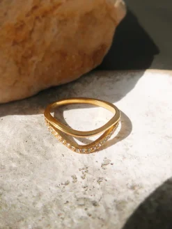 Golden Diamond Wave Ring