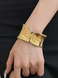 Golden Tunnel Bracelet