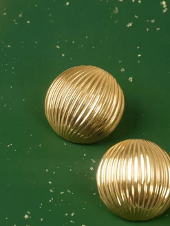 Half-Ball Ripple Stud Earrings