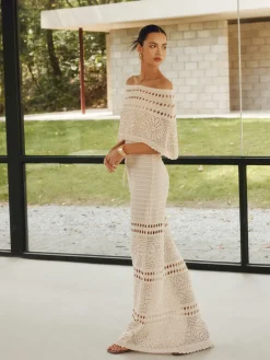 Hollow Out Off-Shoulder Maxi Dress With A Shawl