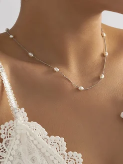 Imitation Pearl Tassel Necklace