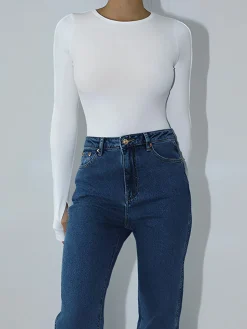 Keyhole Cutout Long Sleeve Bodysuit