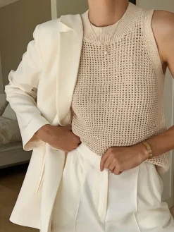 Knit Hollow Solid Vest