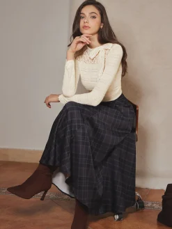 Lace Bow Textured Slim Blouse