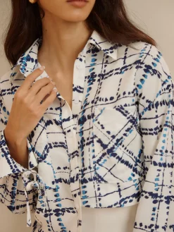 Lapel Plaid Printed Pockets Shirt