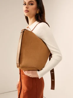 Large Capacity Buckle Bucket Bag