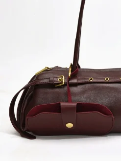 Large Capacity Buckle Duffel Bag