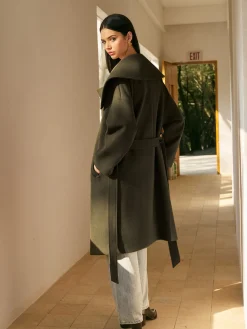 Large Collar Belted Tweed Coat