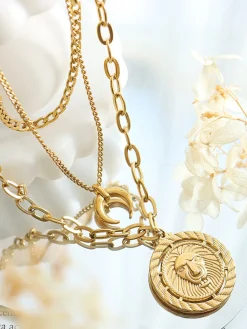 Layering Moon Lion Circle Pendant Necklace