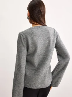 Leisure Chinese Knot Button Cardigan