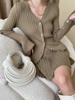 Leisure Long Sleeve Two Piece Skirt Set
