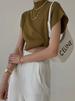 Leisurely Solid Pullover Sweater Vest