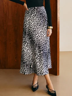 Leopard Printed Midi Skirt