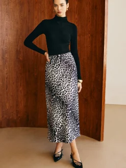 Leopard Printed Midi Skirt