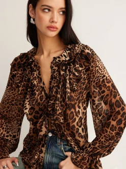 Leopard Printed Ruffle Thin Shirt