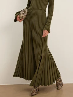 Lettuce Trim Pleated Sweater Skirt