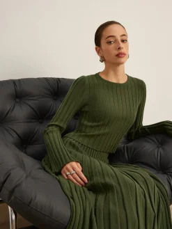Lettuce Trim Ribbed Crop Sweater