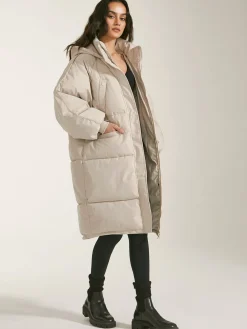 Long Hooded Puffer Parka Coat