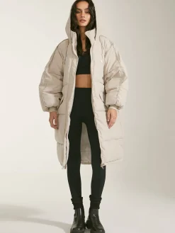 Long Hooded Puffer Parka Coat