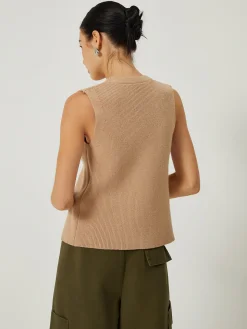Main Character Rib Sweater Vest