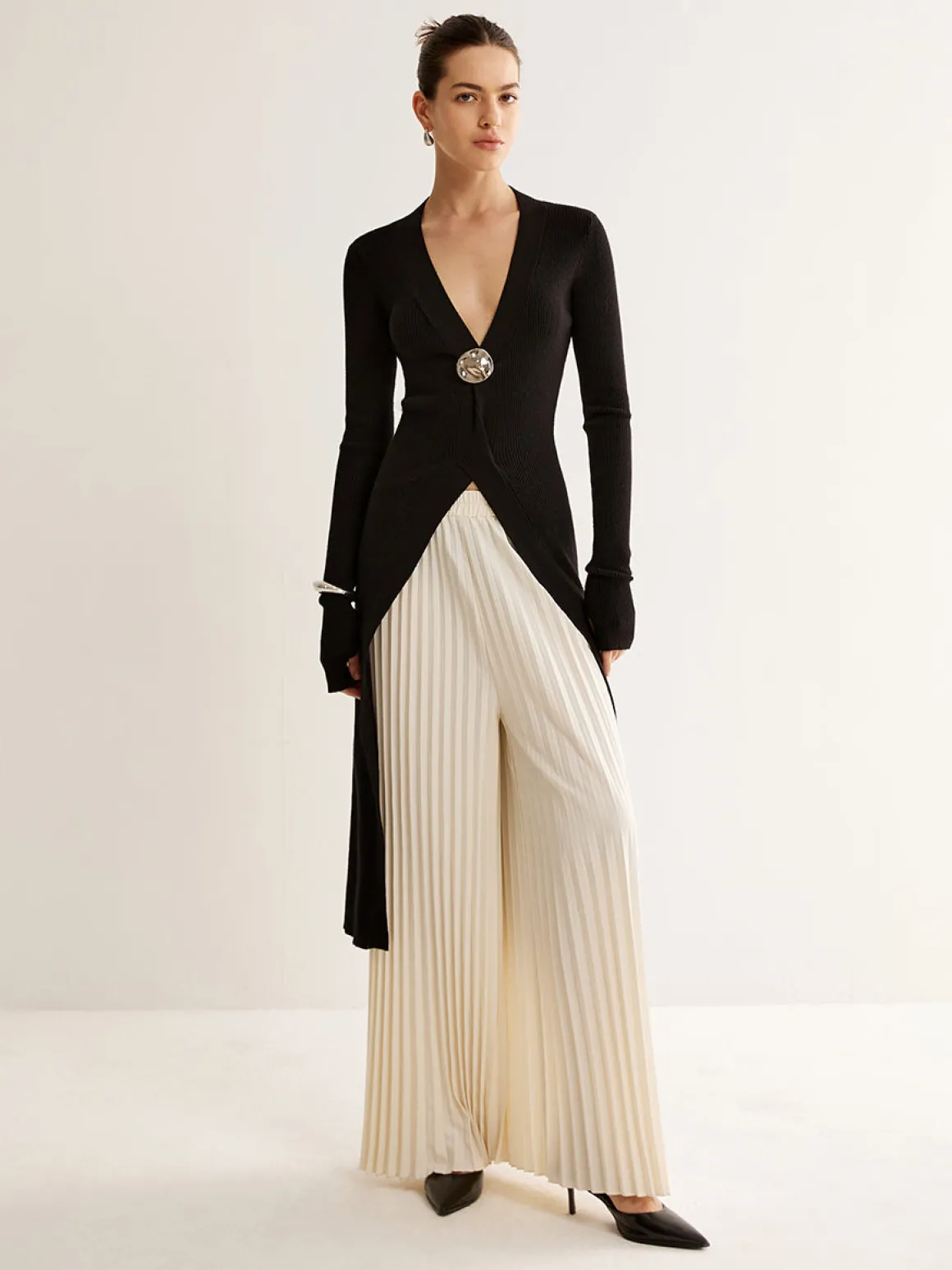 Metal Decor Split Knit Long Top