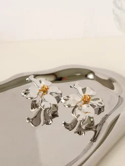 Metal Flower Earrings