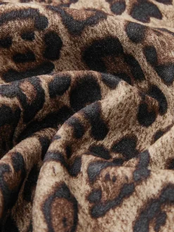 Mid-Waist Leopard Printed Skirt