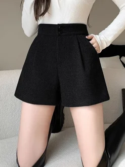 Mid-Waist Tweed Pockets Wide-Leg Shorts
