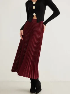 Minimalist Pleated Flowy Skirt