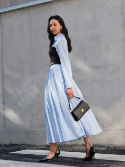 Minimalist Pleated Skirt Without Belt