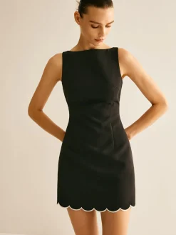 Minimalist Wave Trim Tank Dress