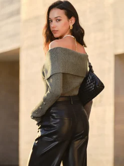 Off-Shoulder Ribbed Skinny Knit Top