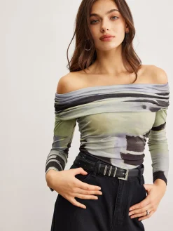 Off-Shoulder Tye Dye Printed Blouse
