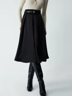 Old Money Aesthetics Belted Skirt