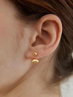 Oval Bean Stud arrings