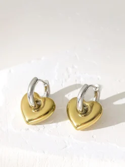 1pc Contrast Heart Drop Earring