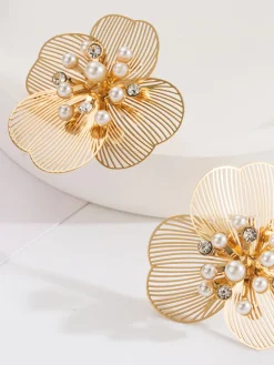Pearl Etched Flower Earrings