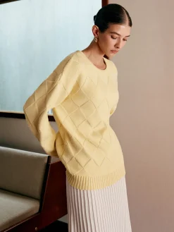 Plain Diamond Sweater